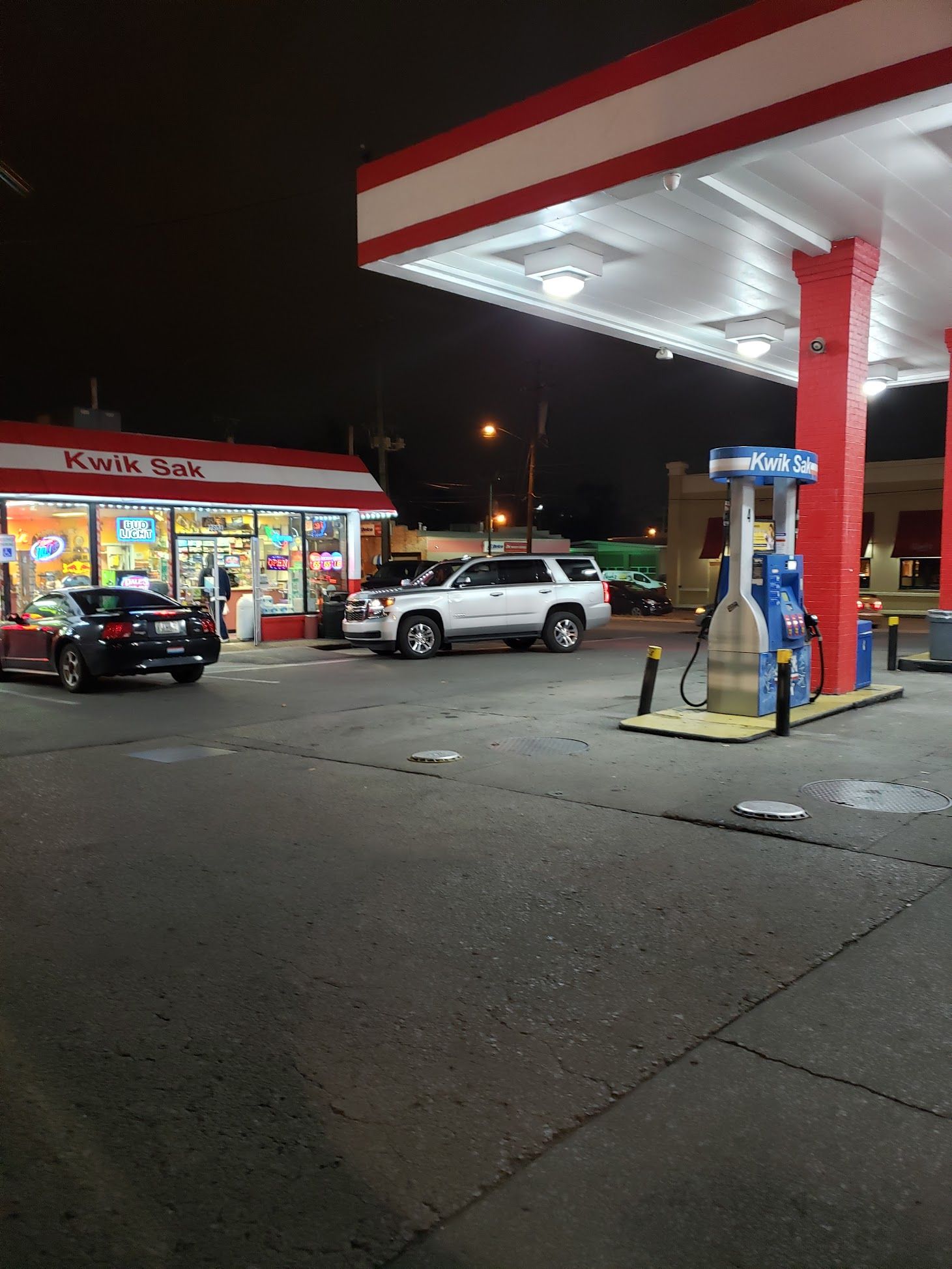 Kwik Sak Gas Station - Bitcoin Depot