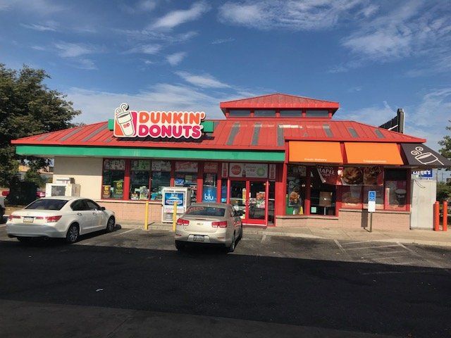 BP & Dunkin' Donuts - Butler and Aramingo - elev8