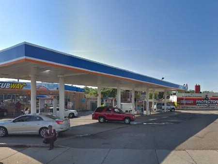 8 Mile & Gratiot - Gulf Gas Station - GetCoins