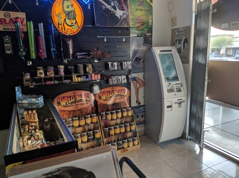 Traders Smoke Shop Scottsdale - Phoenix Crypto 2