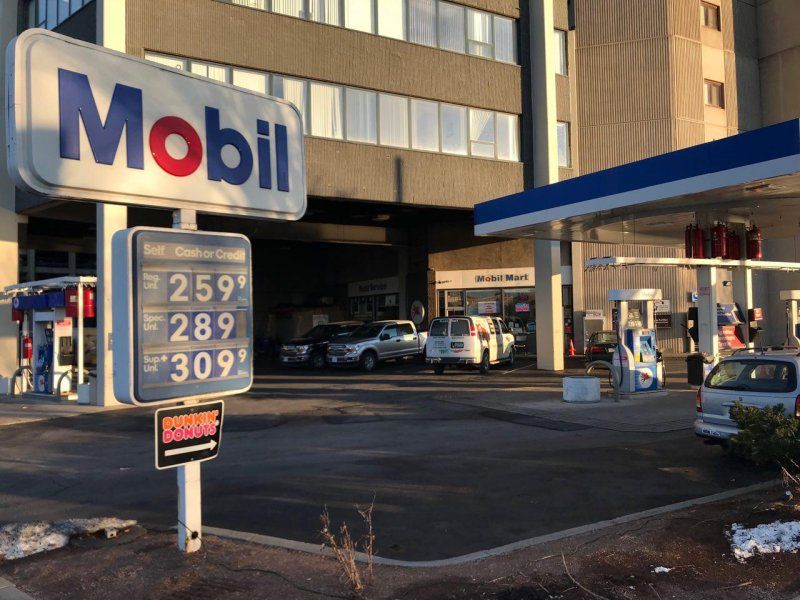 Memorial Dr Mobil Gas Station - Bitexpress 3