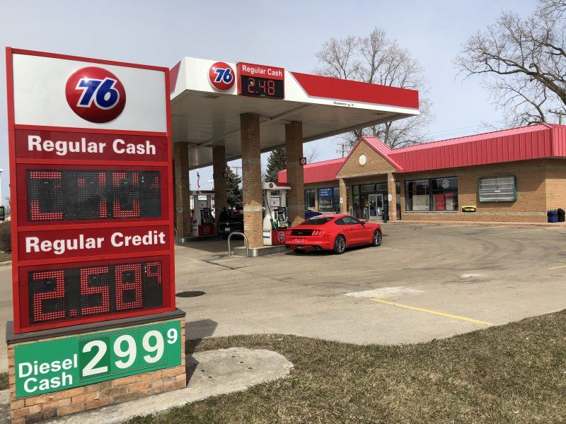 Telegraph Rd & Eureka Rd - 76 Gas Station - GetCoins